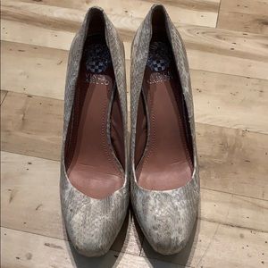 Vince Camino korsi pump sz 9.5